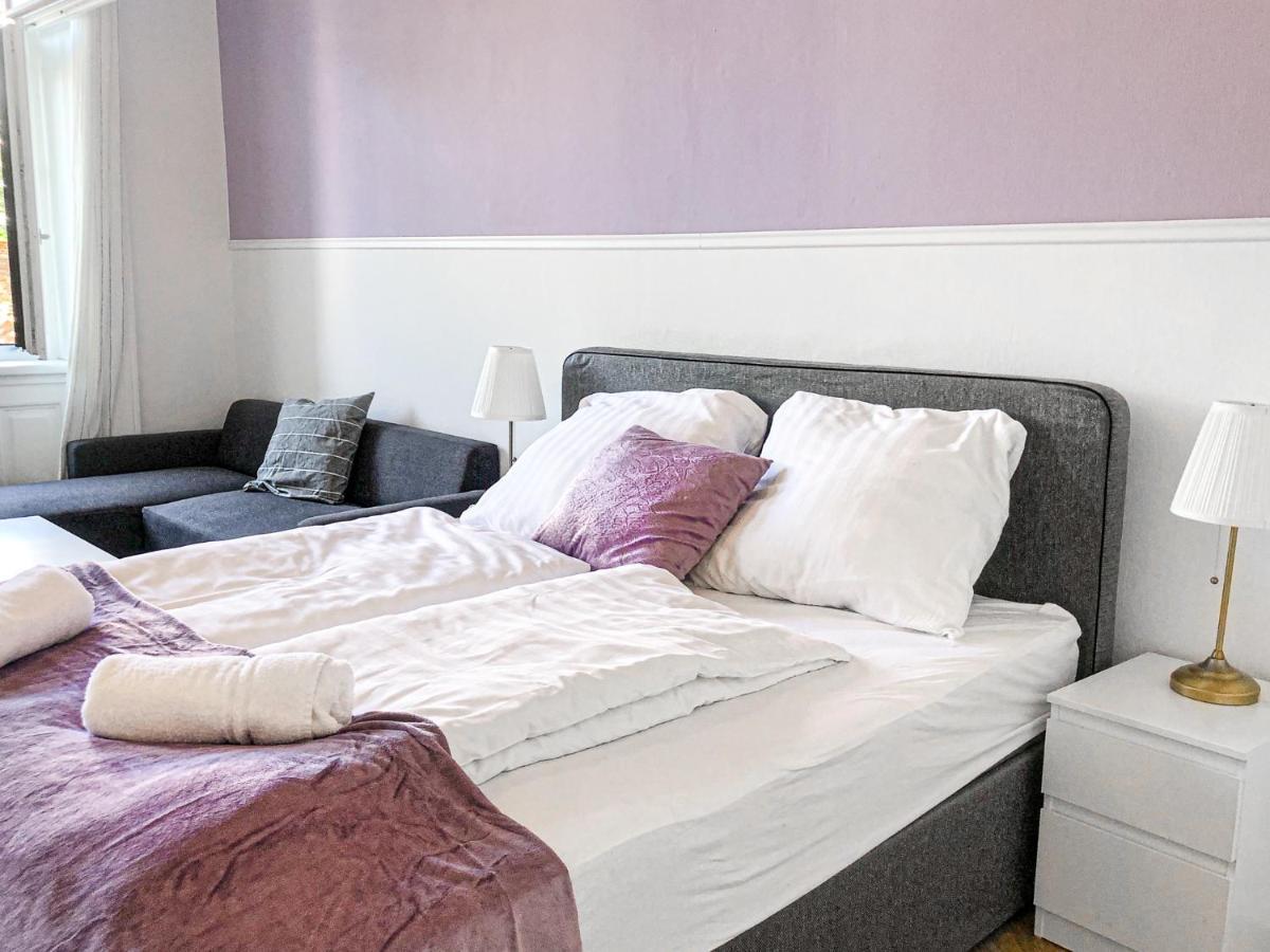 Commodious 2Br Apt. Near Akh-Perfect For Groups Viena Exterior foto
